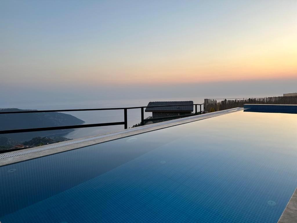Alinca Infinity Villa Karaagac  Exteriér fotografie